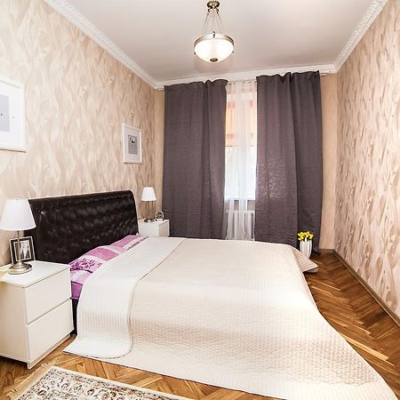 Apartment Lenina 3 Minsk Bagian luar foto