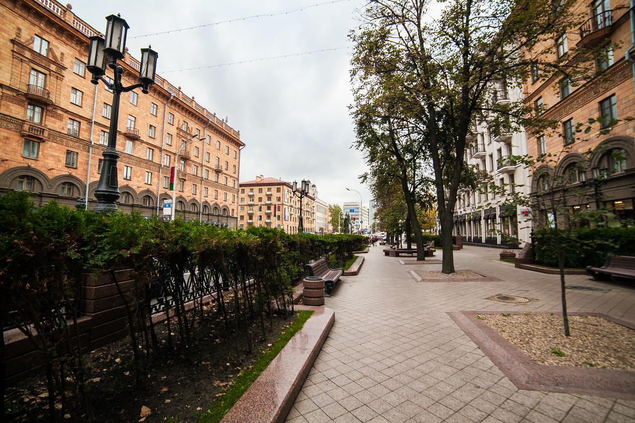 Apartment Lenina 3 Minsk Bagian luar foto