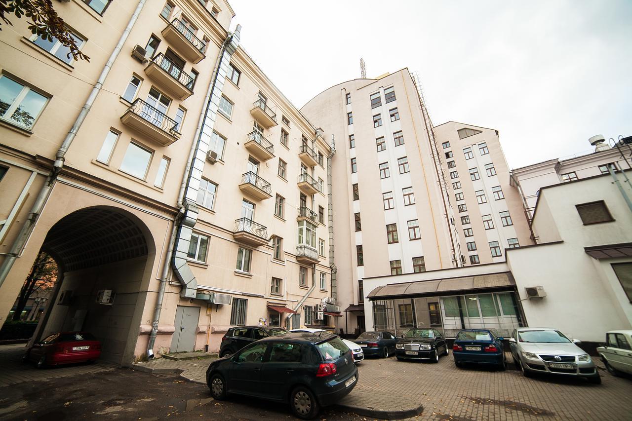 Apartment Lenina 3 Minsk Bagian luar foto