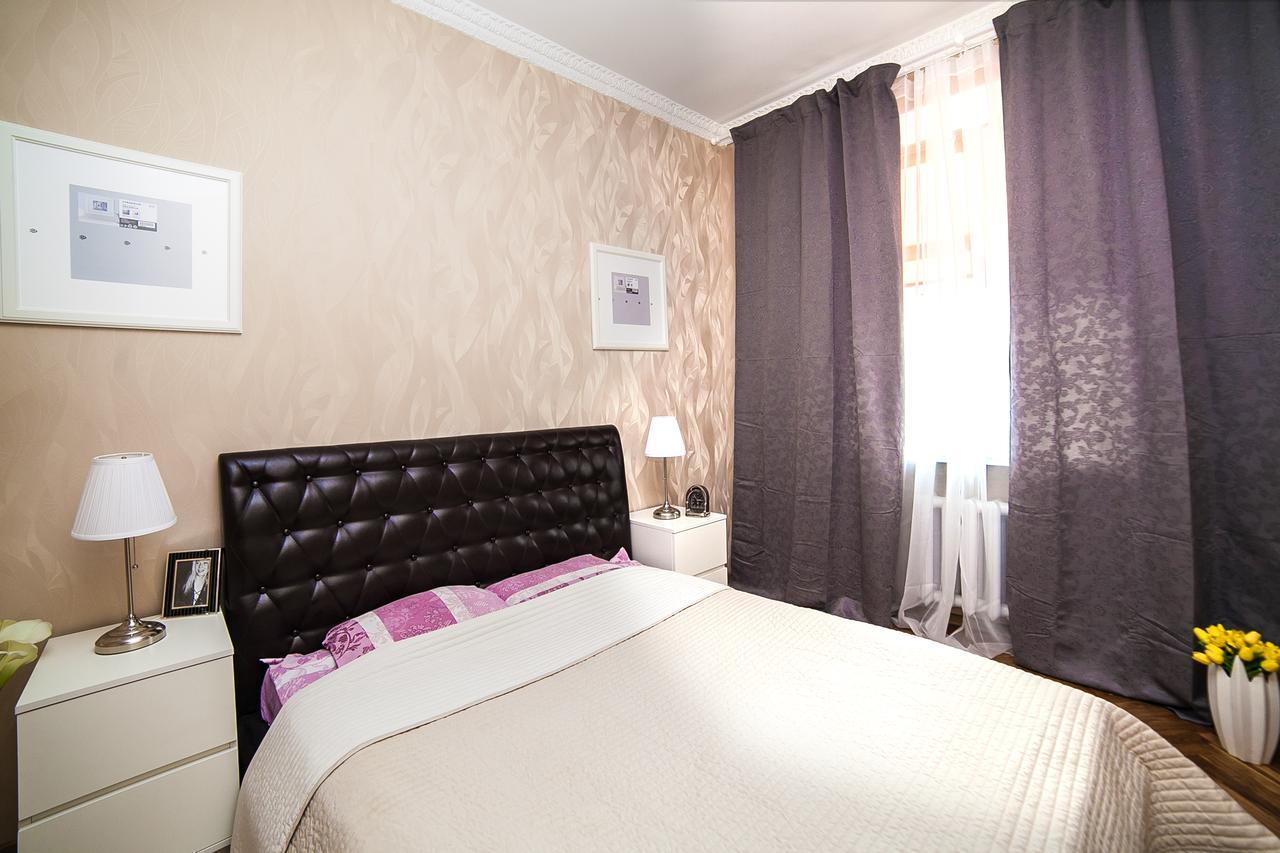Apartment Lenina 3 Minsk Bagian luar foto