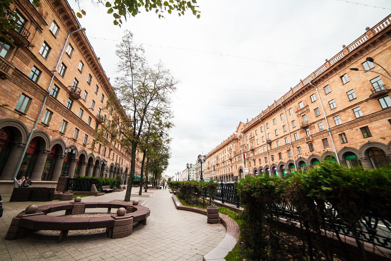 Apartment Lenina 3 Minsk Bagian luar foto